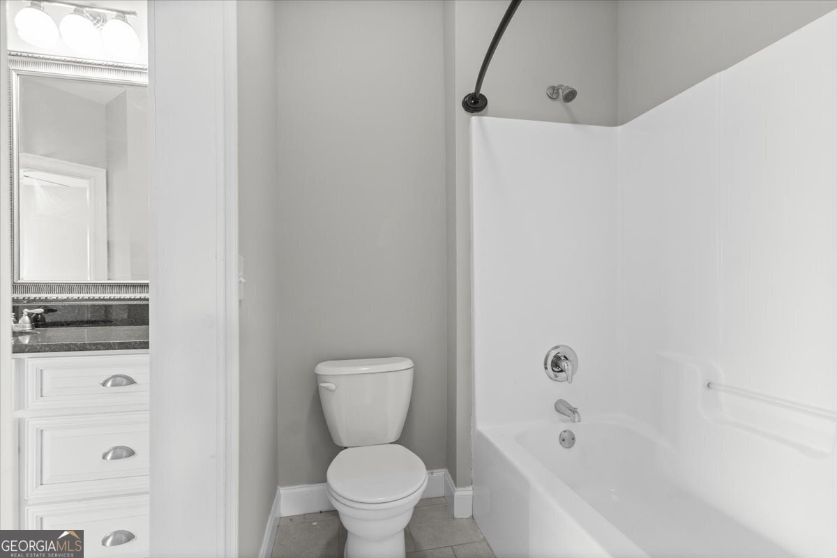 300 Cheshire Drive Warner Robins - 40