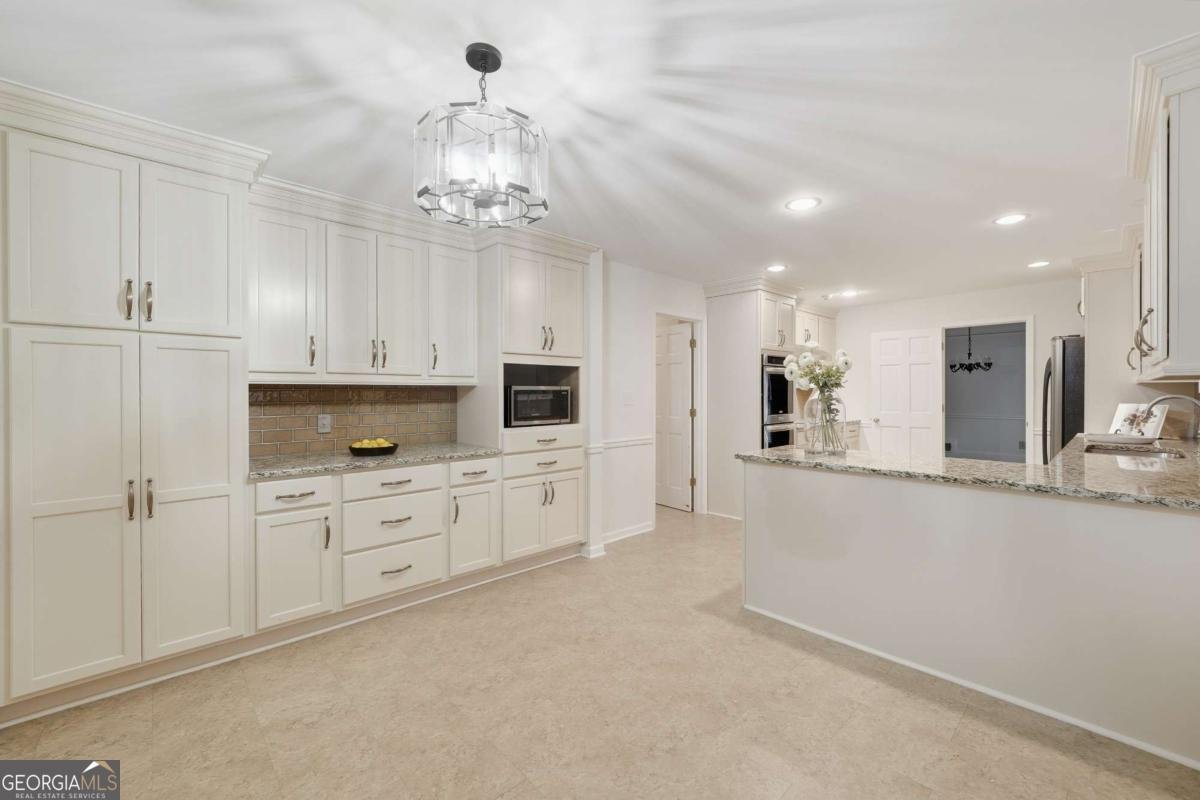 4116 River Cliff Marietta - 9