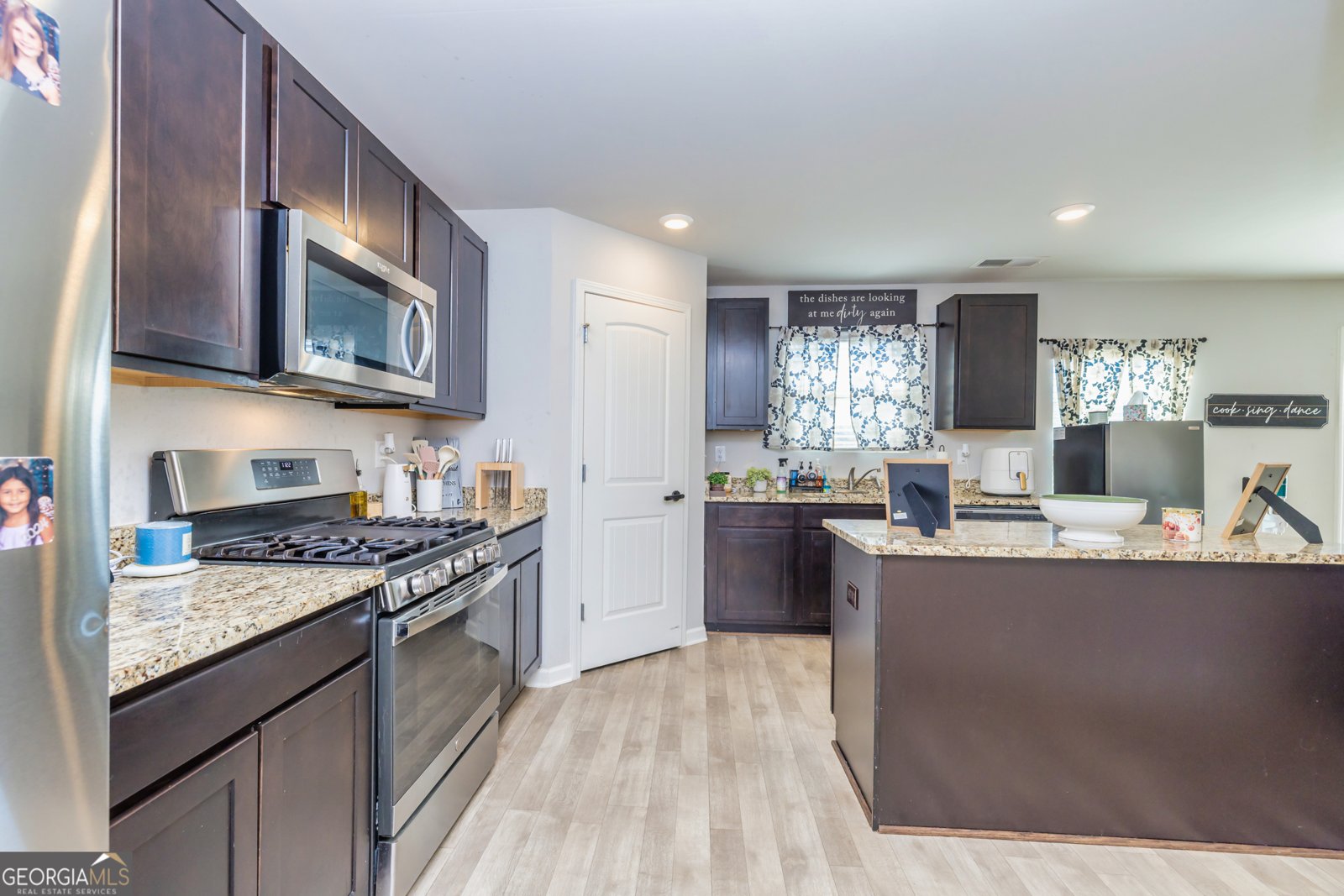 111 Tudor Way West Point - 15