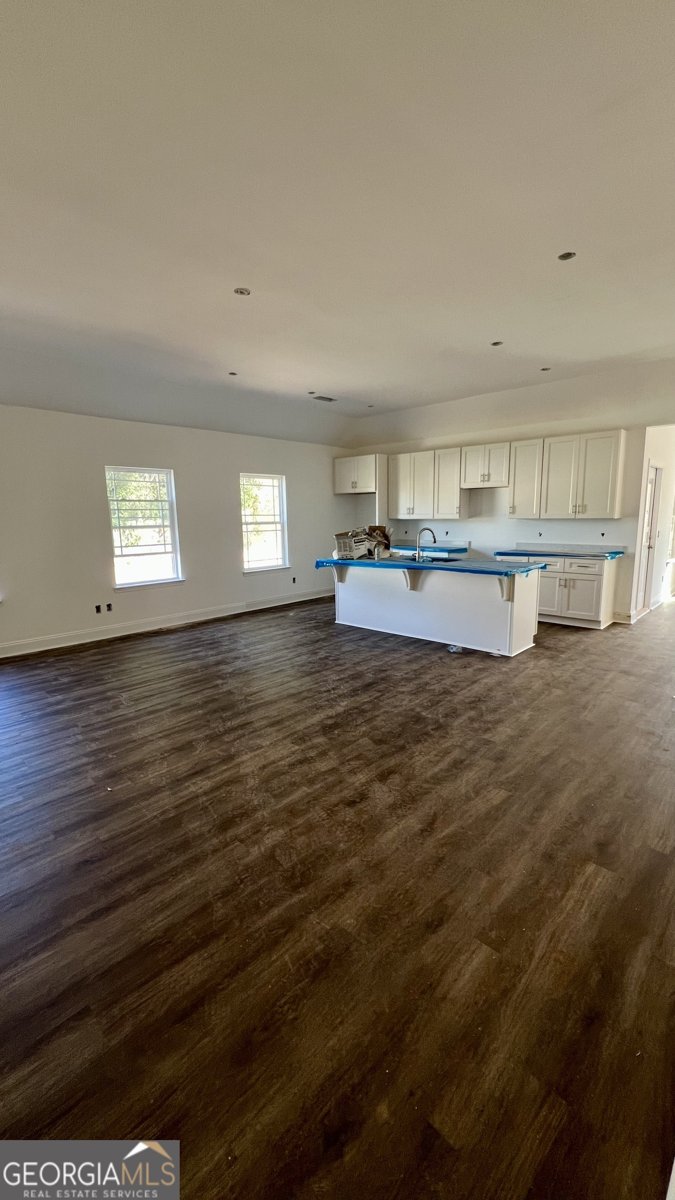 200 Collins Estate Avenue Centerville - 9