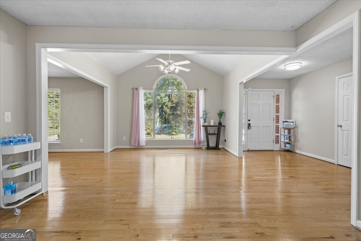 2071 Oakcreek Drive Lithia Springs - 10