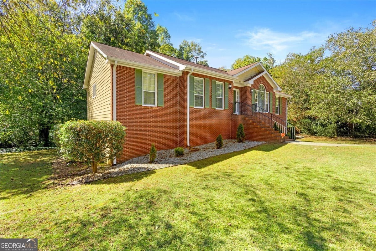 2071 Oakcreek Drive Lithia Springs - 2