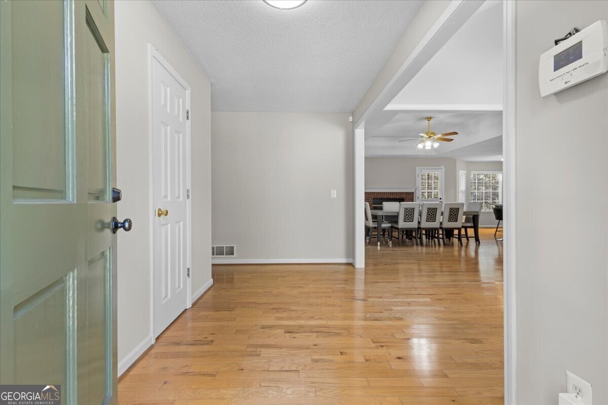 2071 Oakcreek Drive Lithia Springs - 5