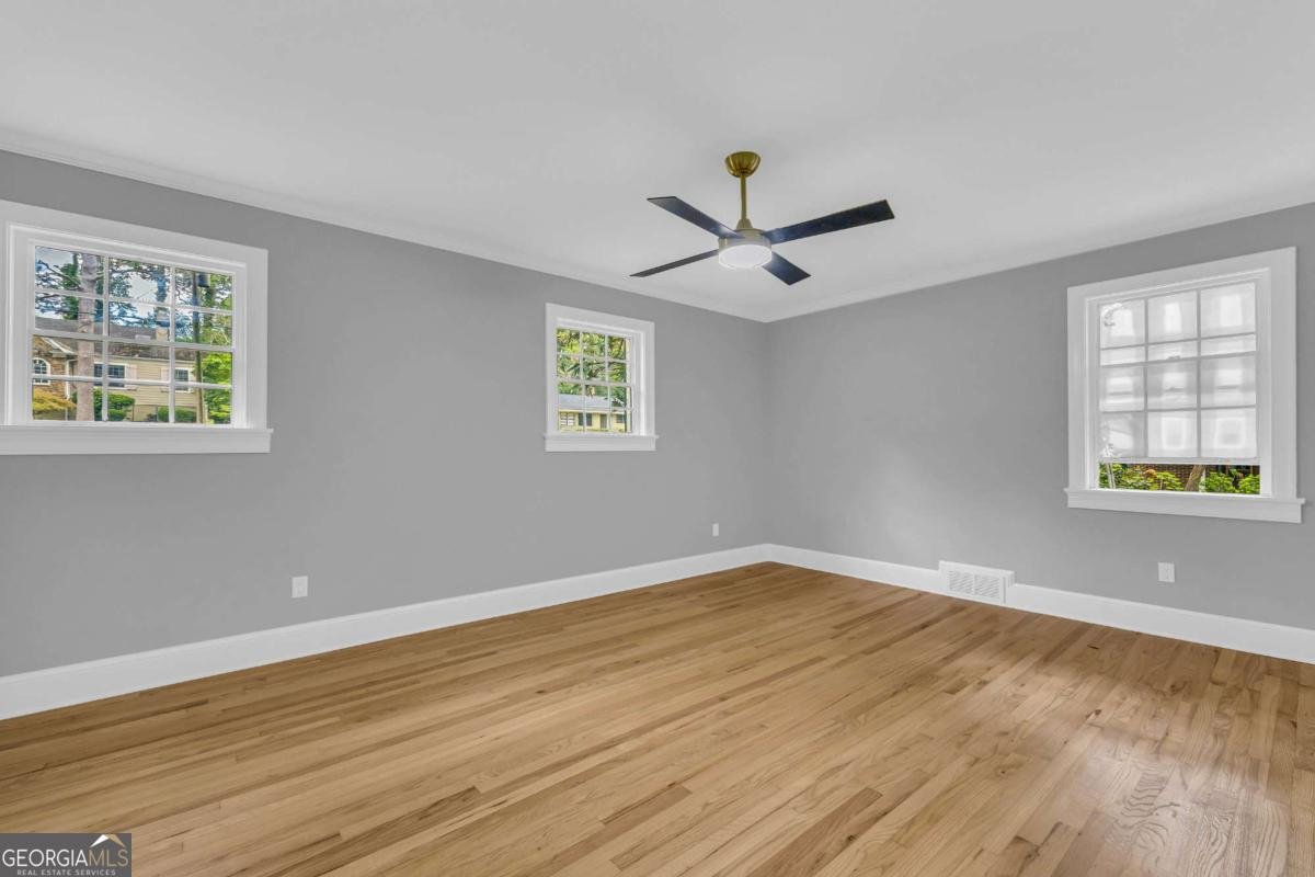590 Highland Avenue Athens - 26