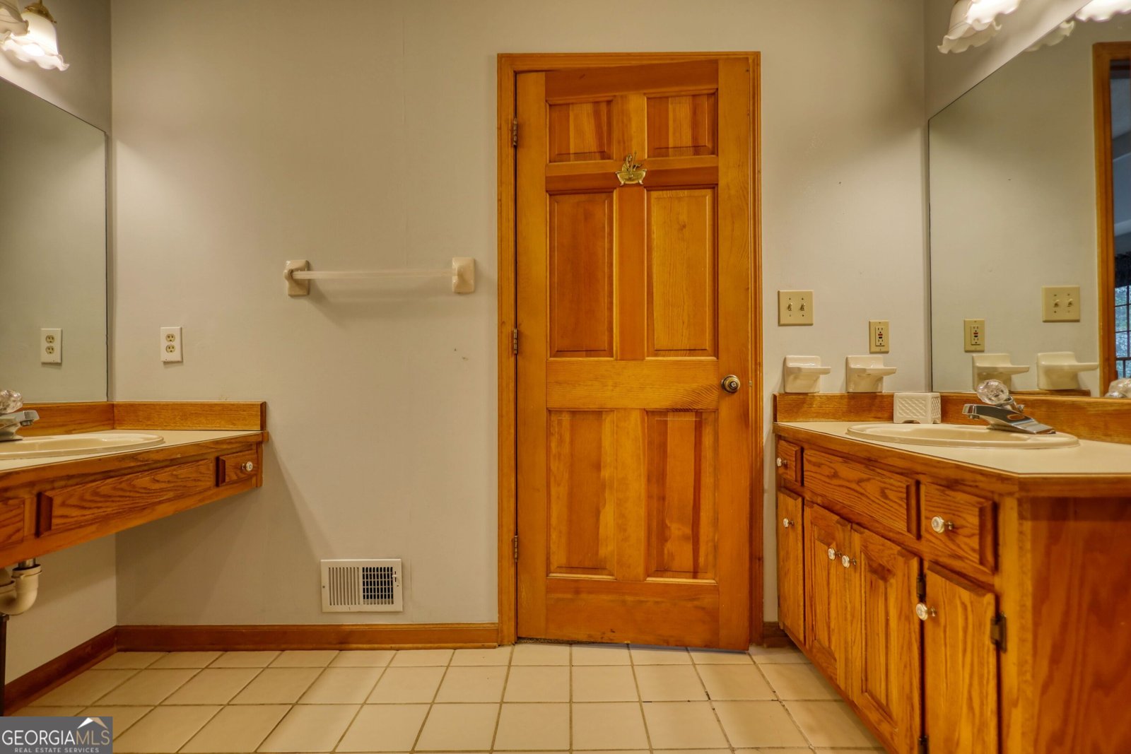 3351 Lismore Conyers - 30