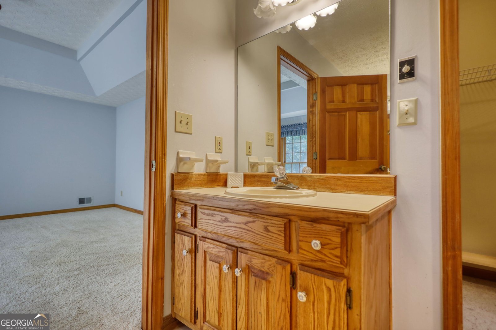 3351 Lismore Conyers - 32