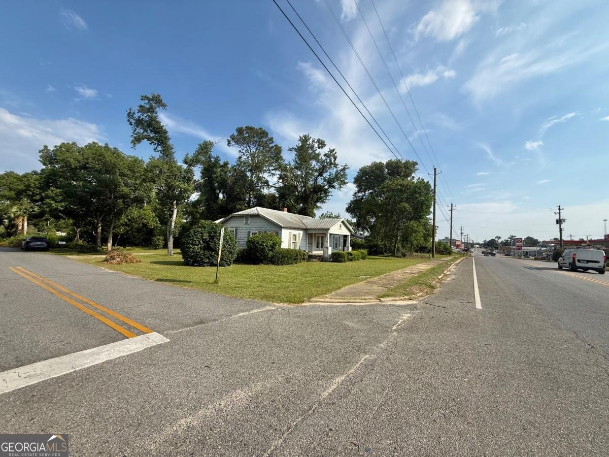 104 Tallahassee Street Hazlehurst - 2