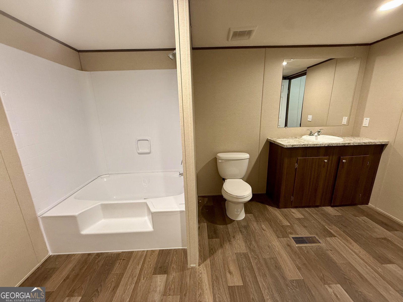 1772 Grant Avenue Manchester - 16