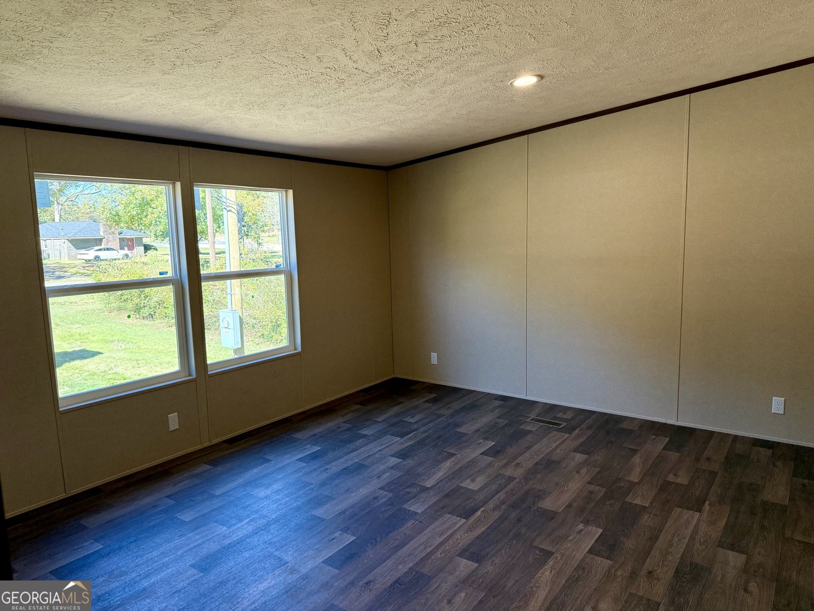 1772 Grant Avenue Manchester - 17