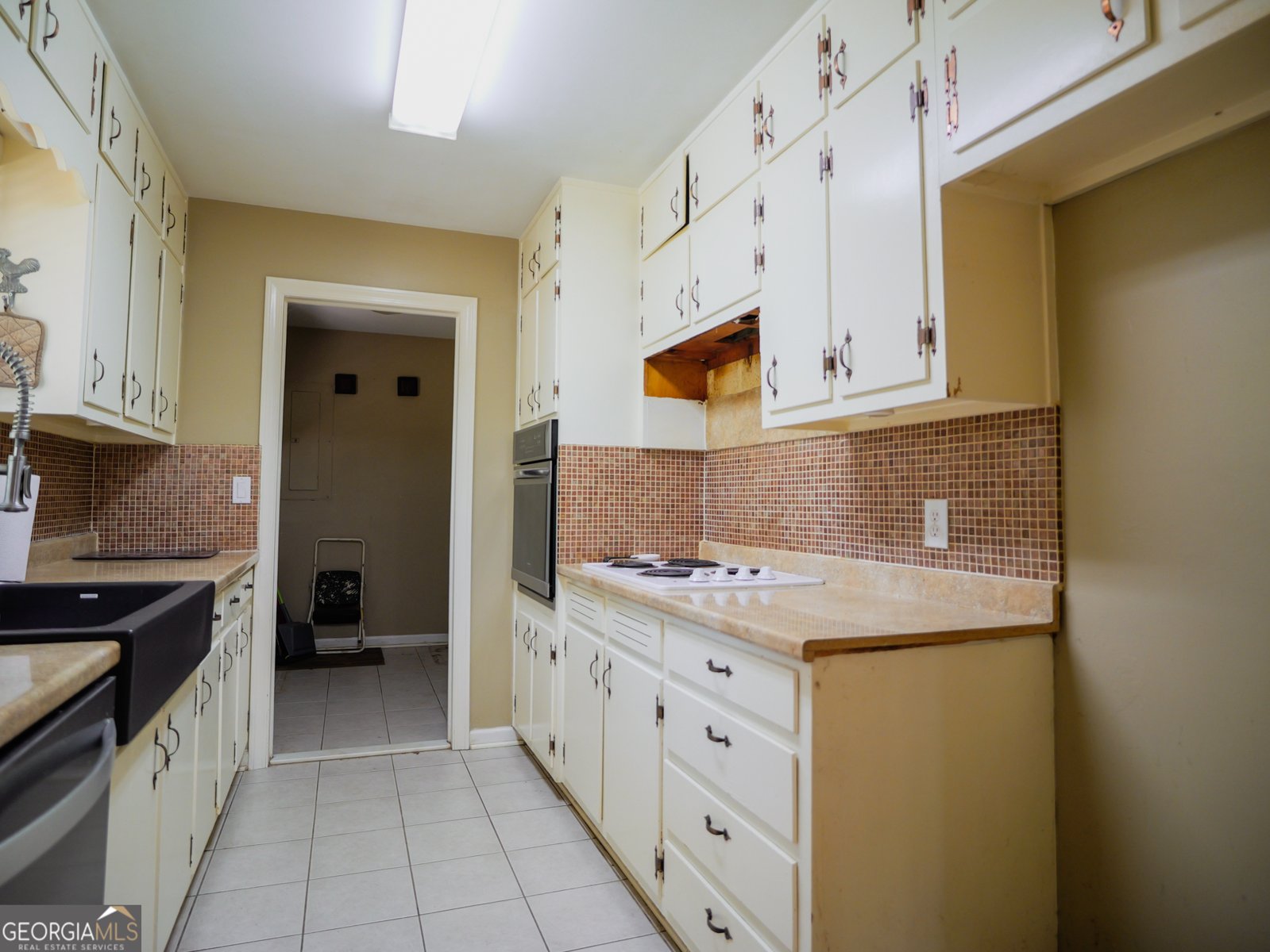 500 Circle Drive Fayetteville - 19