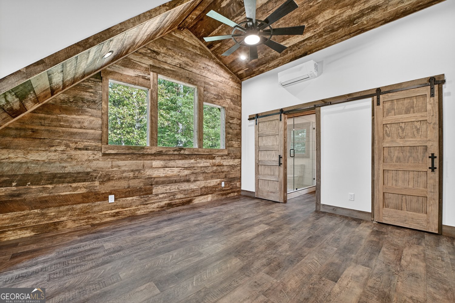 201 Plantation Lane Blue Ridge - 27