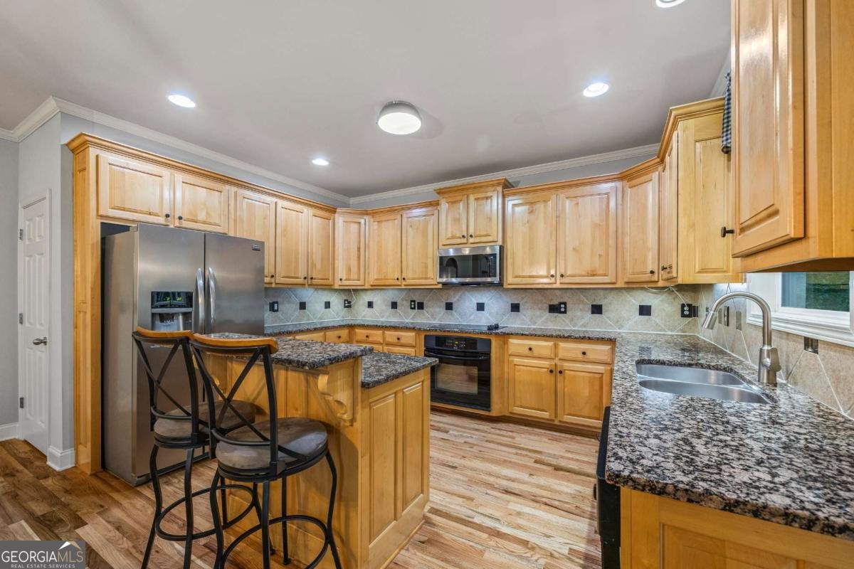 345 Southampton Circle Hoschton - 21