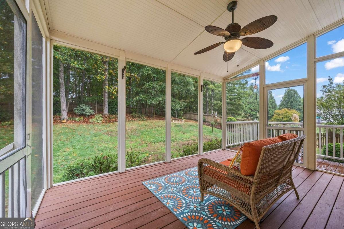 345 Southampton Circle Hoschton - 34