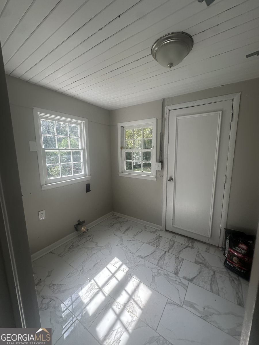 4637 Hendrix Drive Forest Park - 9