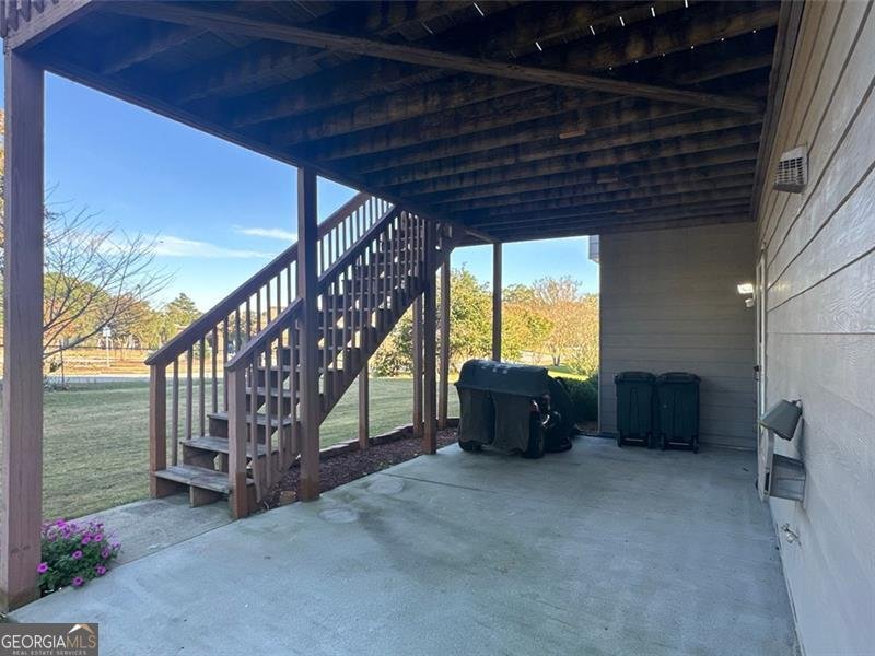 222 BLACK BIRCH Pass Lilburn - 16