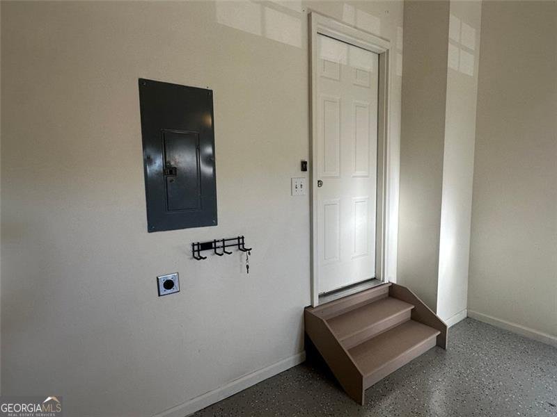 222 BLACK BIRCH Pass Lilburn - 28