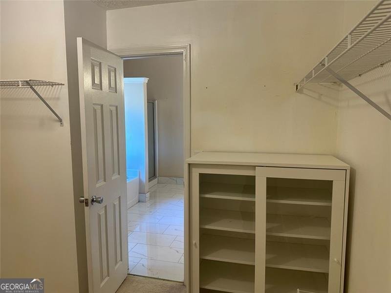 222 BLACK BIRCH Pass Lilburn - 63