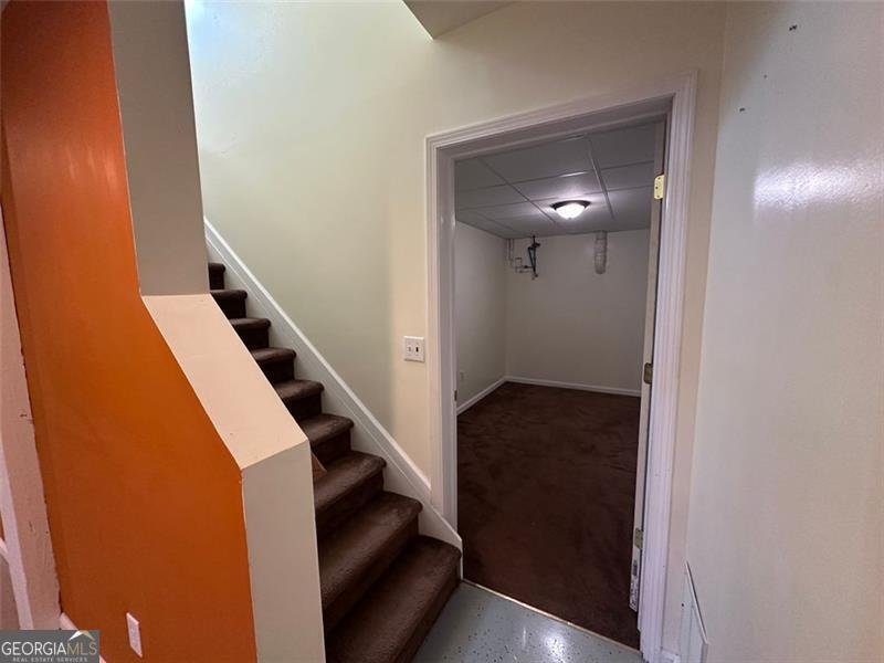 222 BLACK BIRCH Pass Lilburn - 68