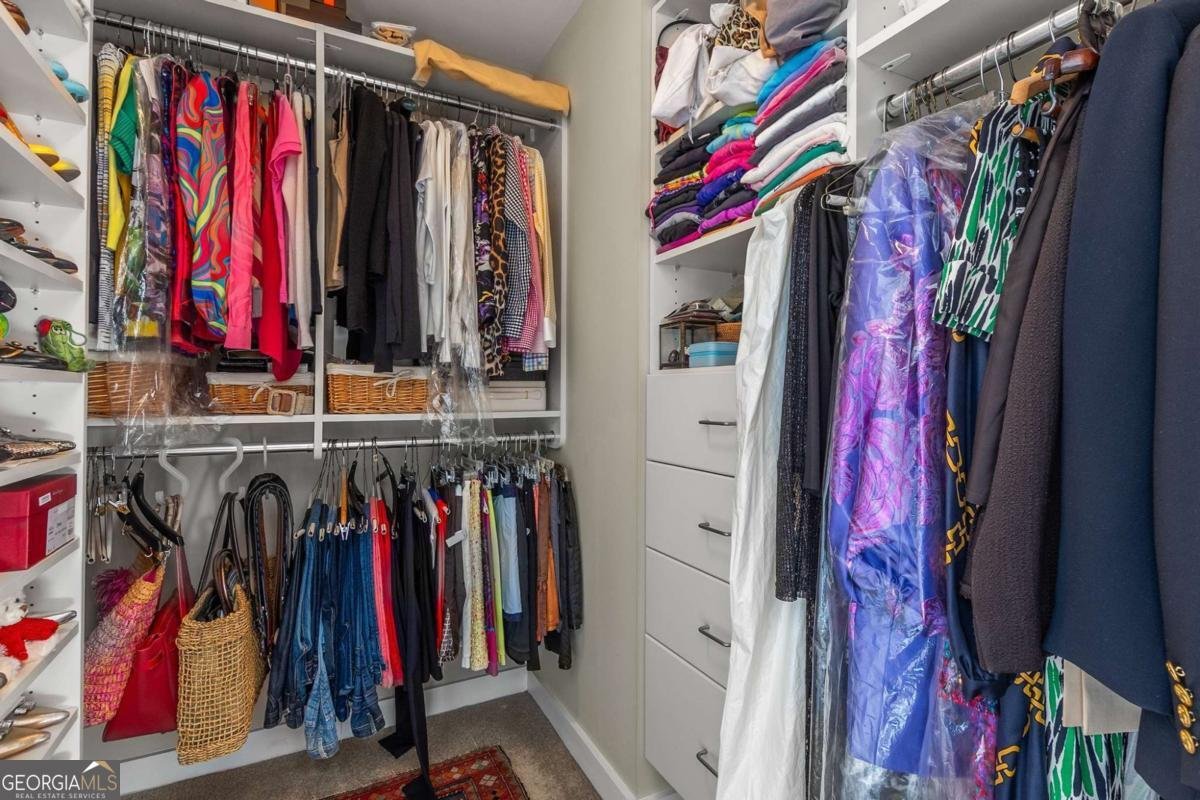 3338 Peachtree Road Atlanta - 3