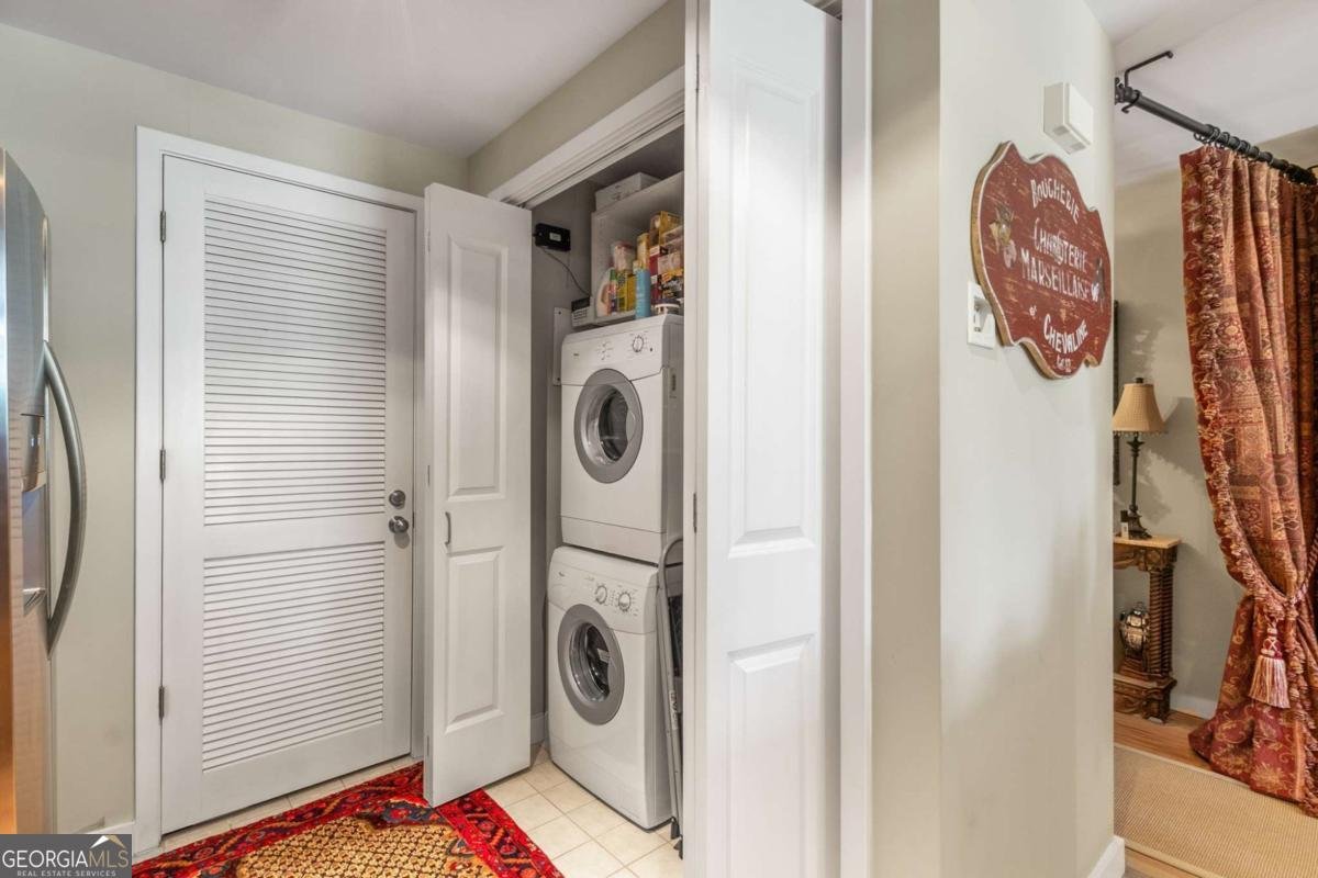 3338 Peachtree Road Atlanta - 4