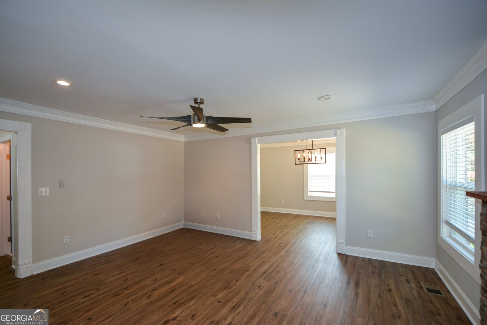 3164 Harris Drive East Point - 11