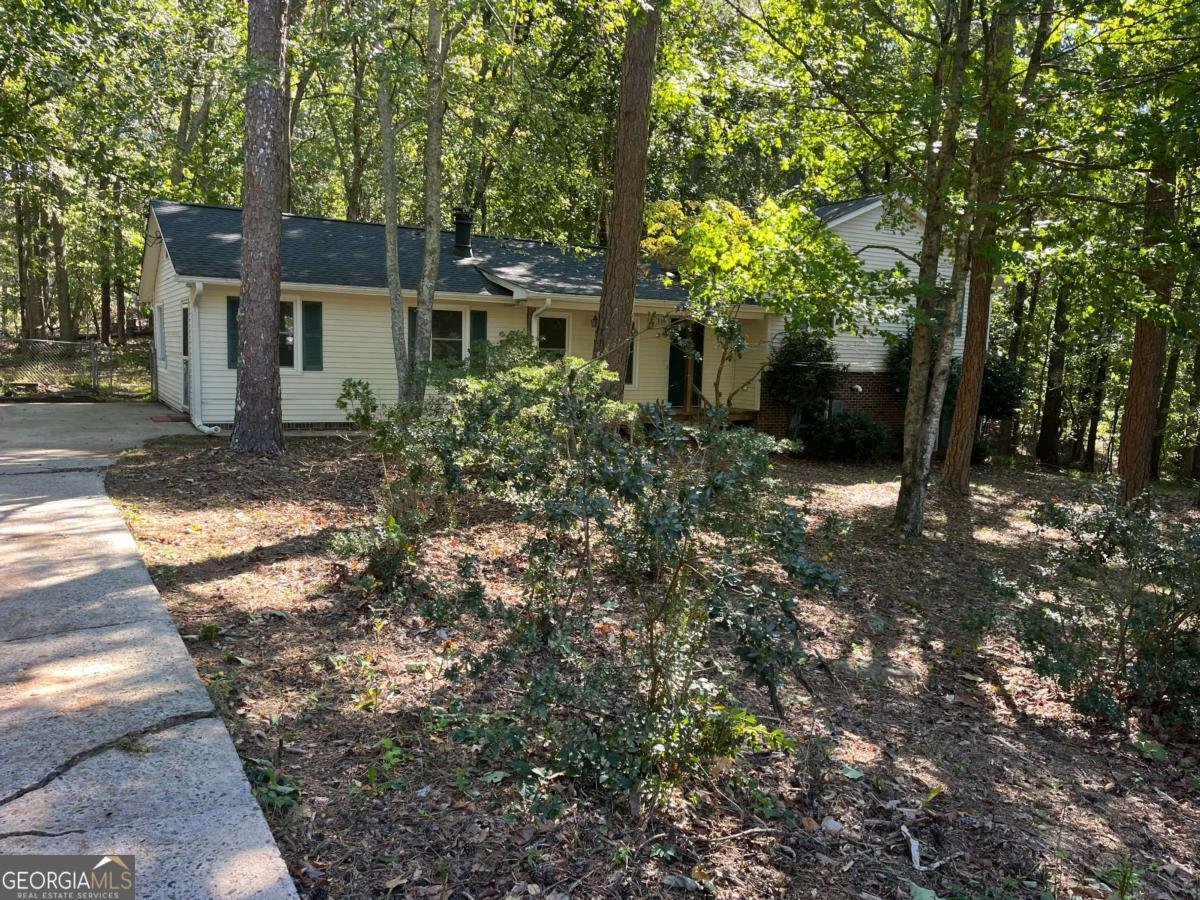 1735 Gordon Road Cumming - 2