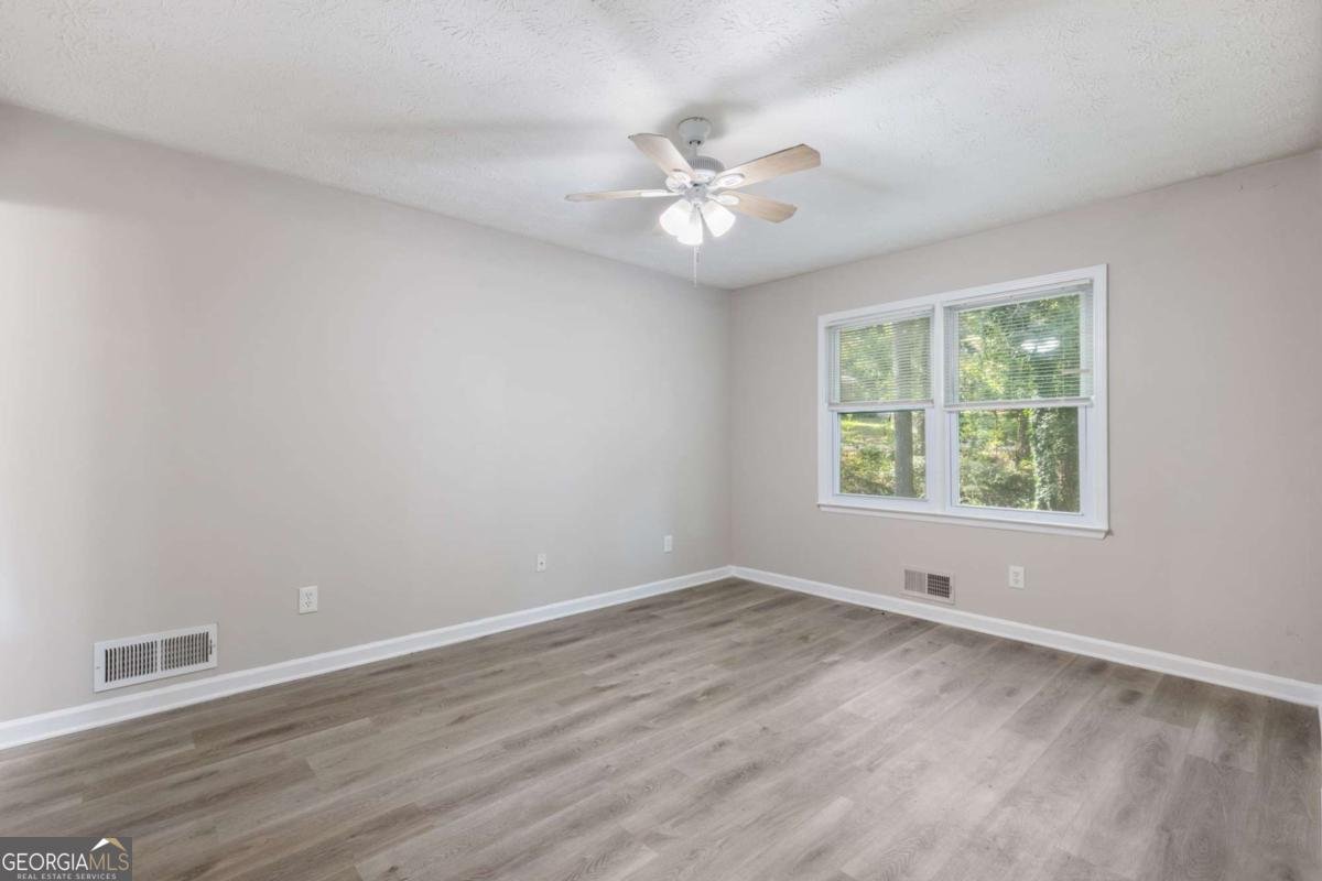 1419 Chedworth Place Stone Mountain - 10