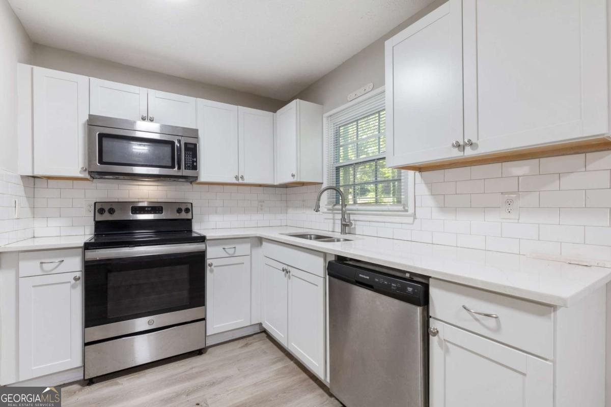 1419 Chedworth Place Stone Mountain - 8