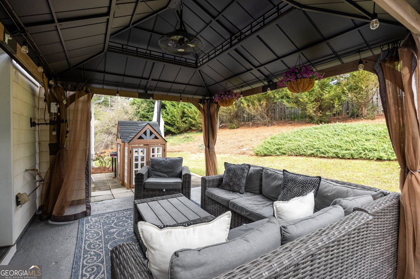 8040 Magnolia Way Roswell - 11