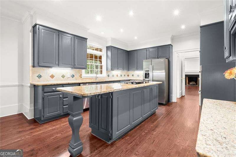 9445 MISTWATER CLOSE Roswell - 10