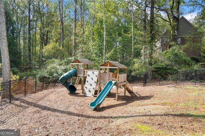 9445 MISTWATER CLOSE Roswell - 66