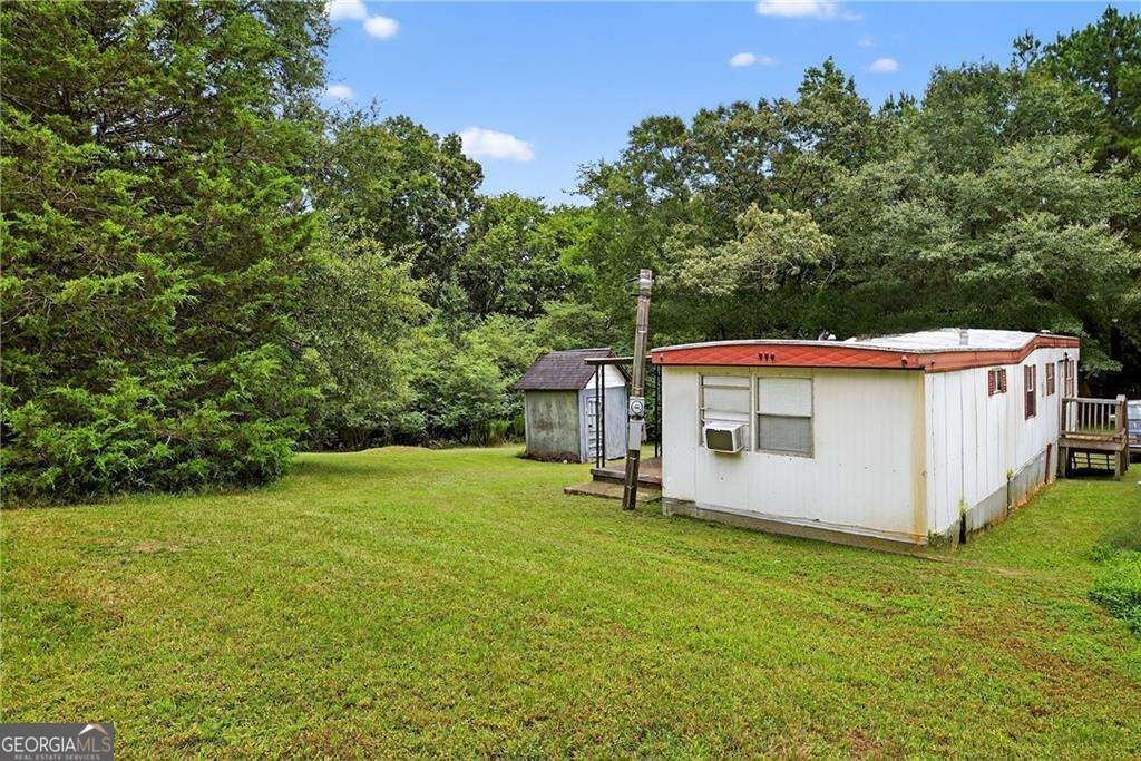 1561 Pleasant Valley Road Silver Creek - 4