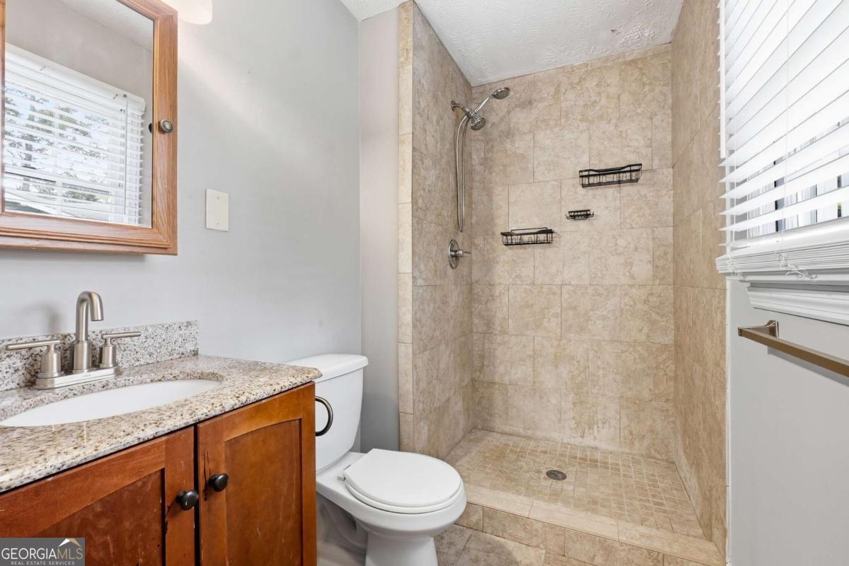 6653 Prinston Circle Douglasville - 11