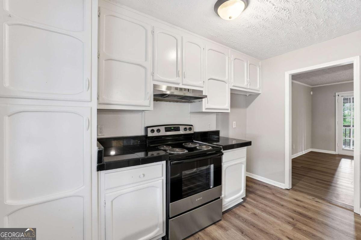 6653 Prinston Circle Douglasville - 6