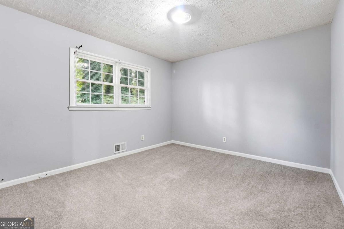6653 Prinston Circle Douglasville - 9