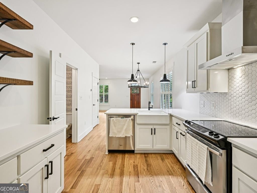 283 King Avenue Athens - 19