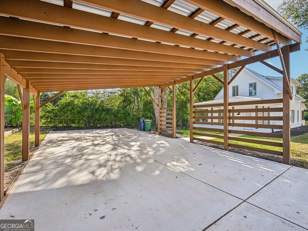 283 King Avenue Athens - 56