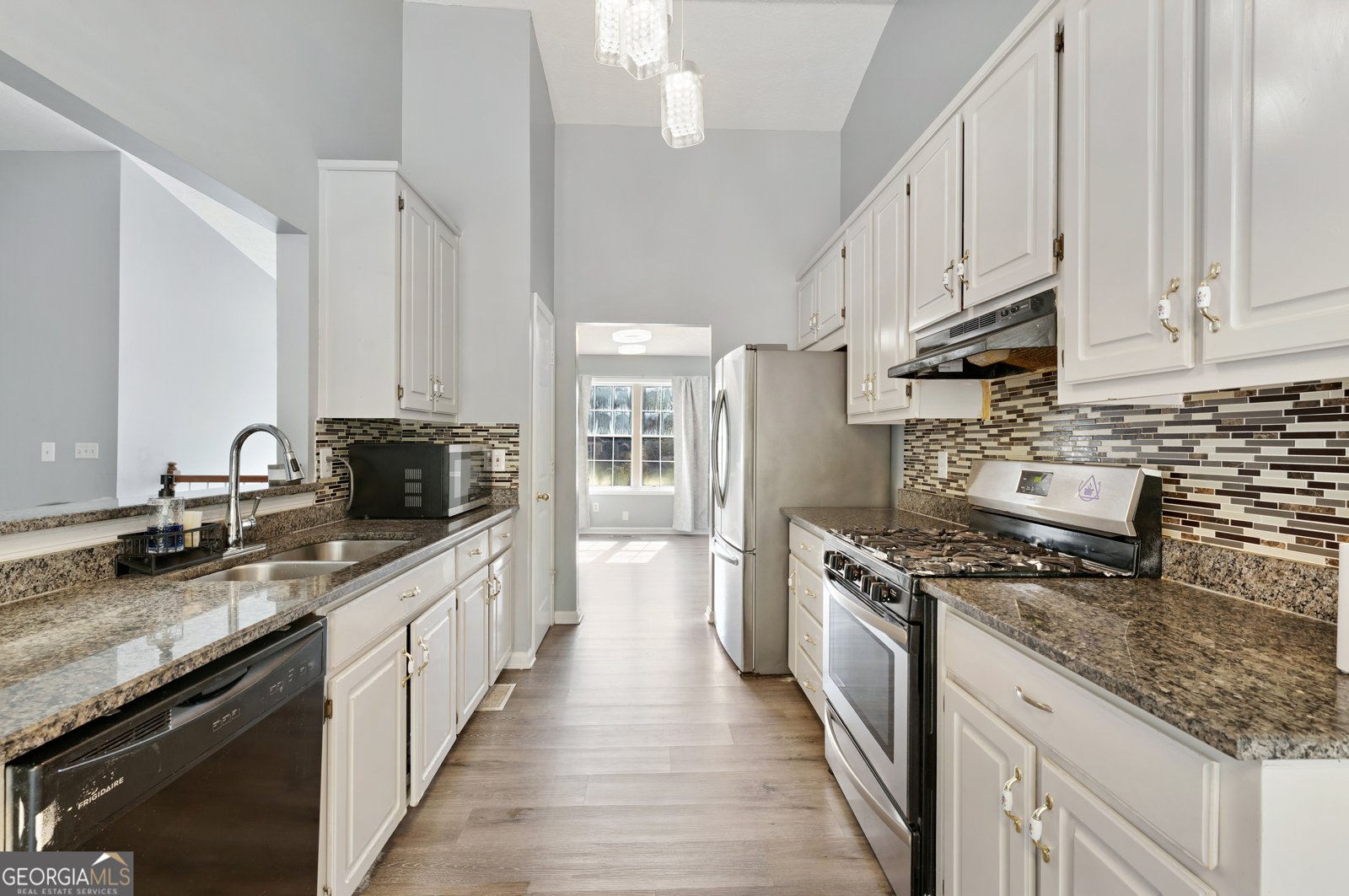 4005 Leeambur Court Lilburn - 8