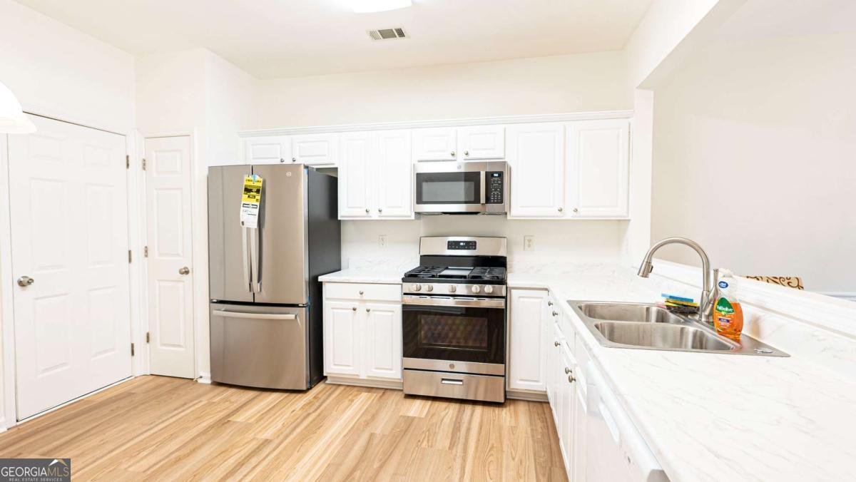 2070 Hailston Drive Duluth - 11