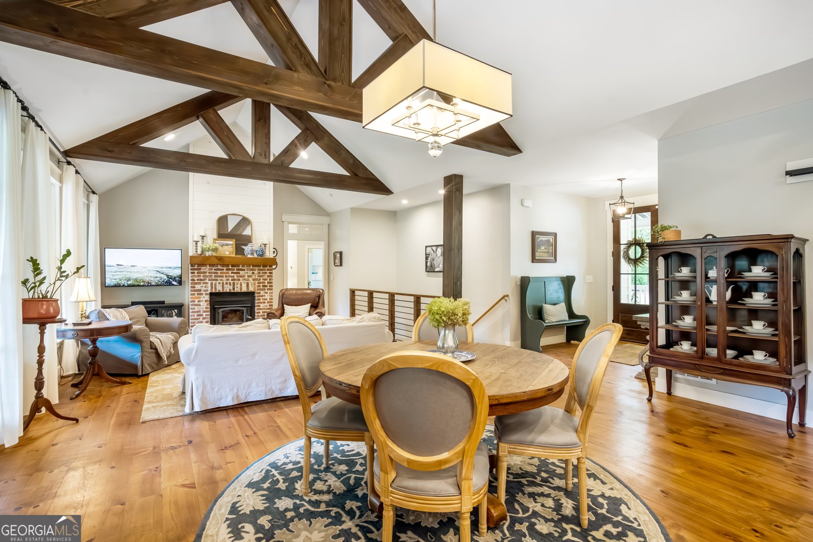 550 Spring Lake Creek White - 10