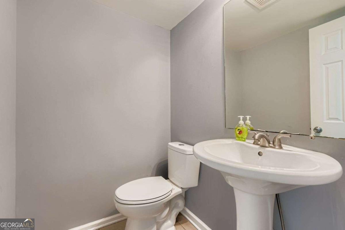 4701 Flat Shoals Road Union City - 5
