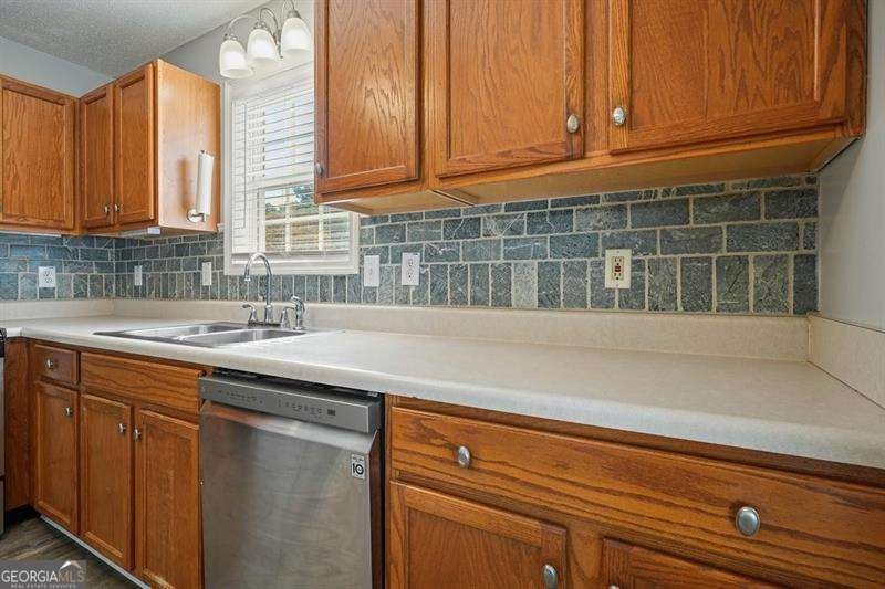 77 Deidre Court Dallas - 15