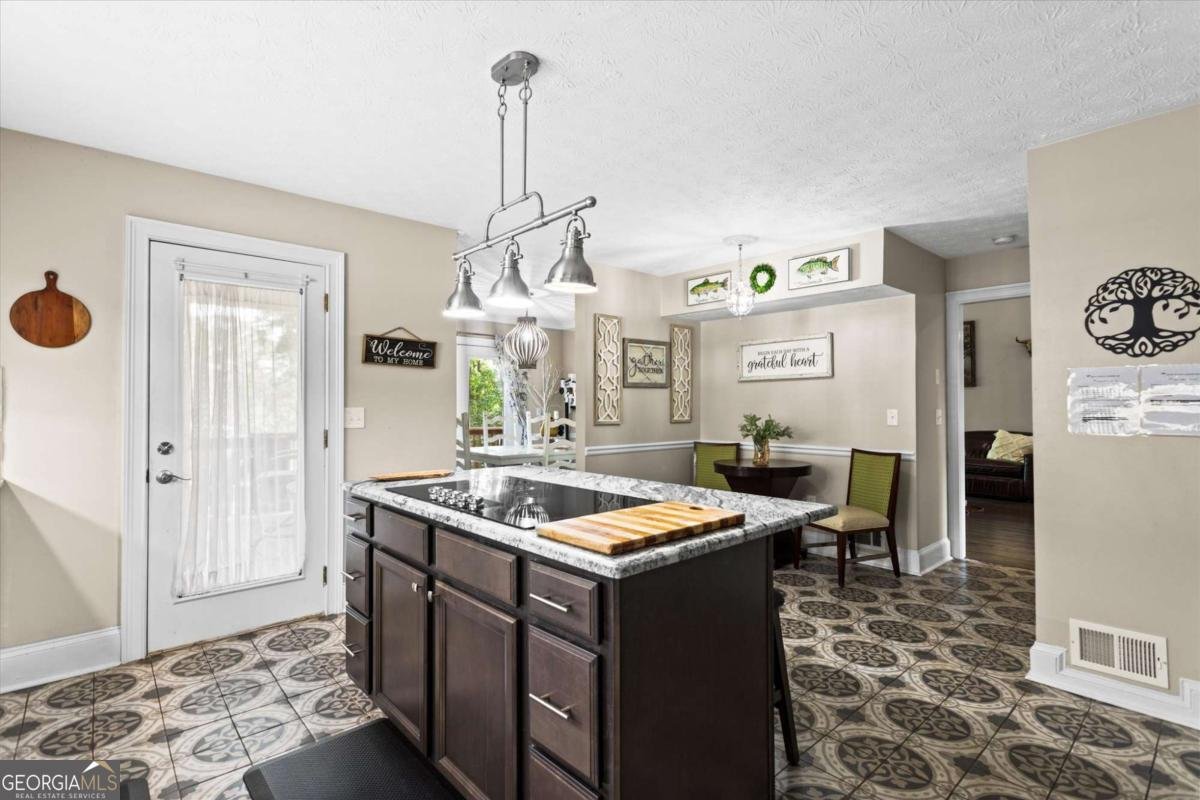 667 Cardinal Drive Monticello - 49