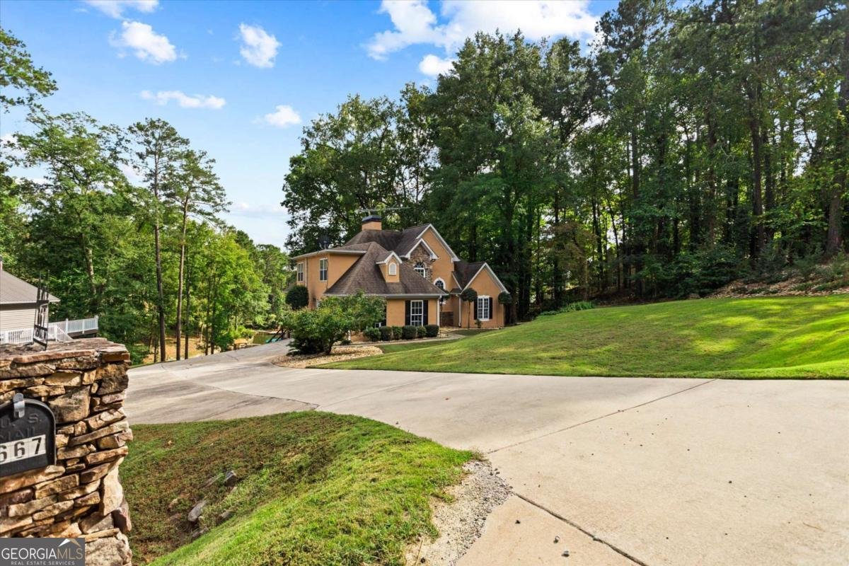 667 Cardinal Drive Monticello - 71