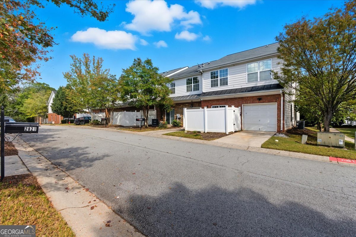 2818 Village Trc East Point - 18