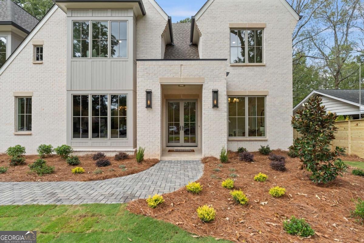 125 Spring Drive Roswell - 104