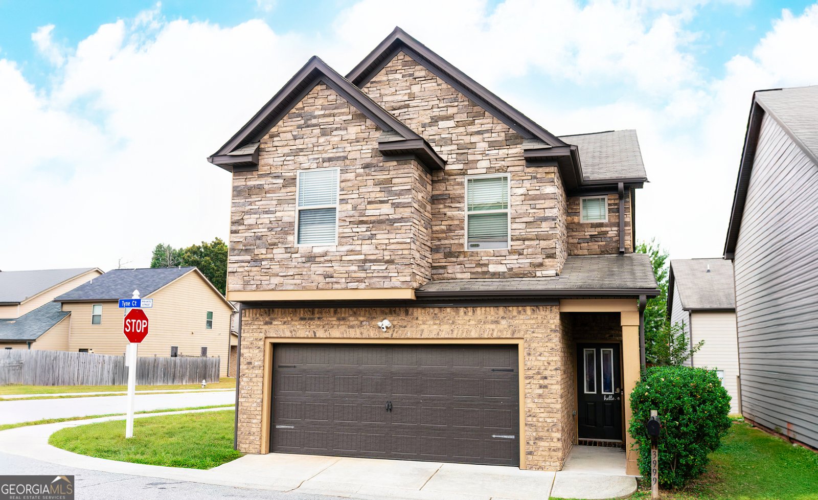 3999 Tyne Court Atlanta - 1