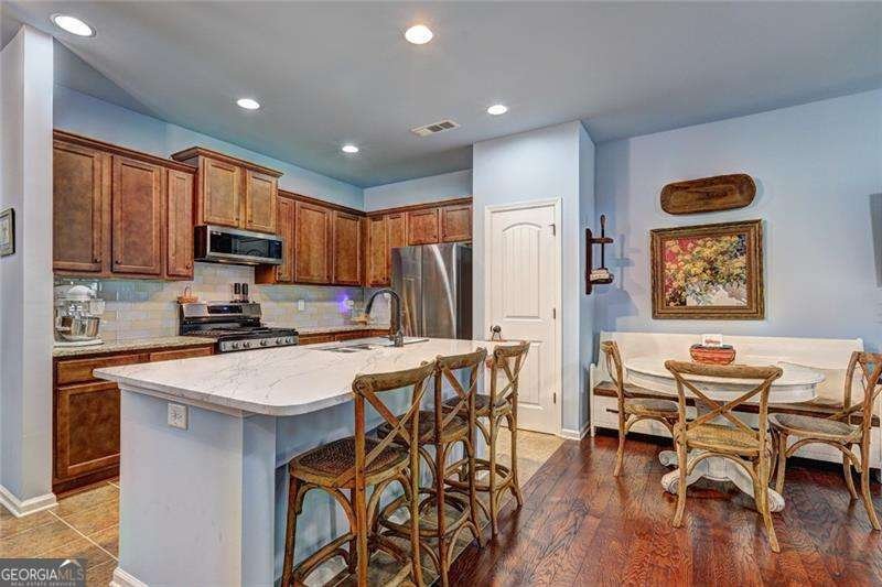 222 River Terrace Canton - 9