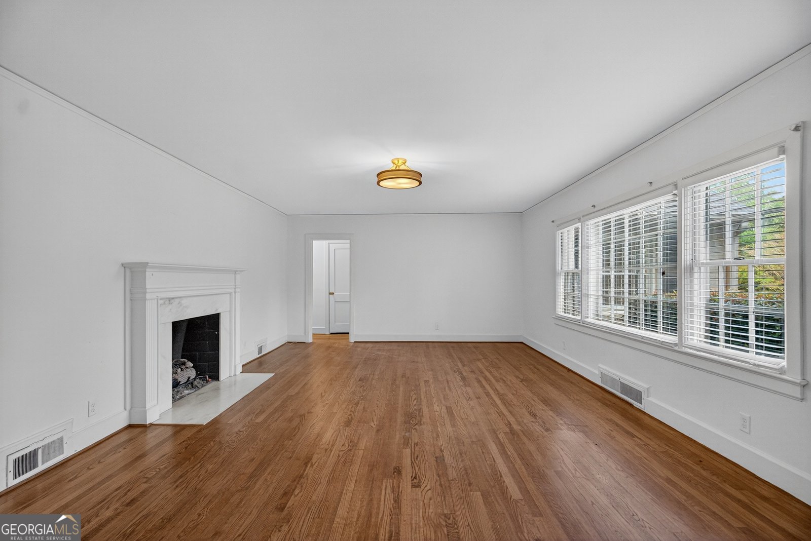 203 Waverly Way Lagrange - 2