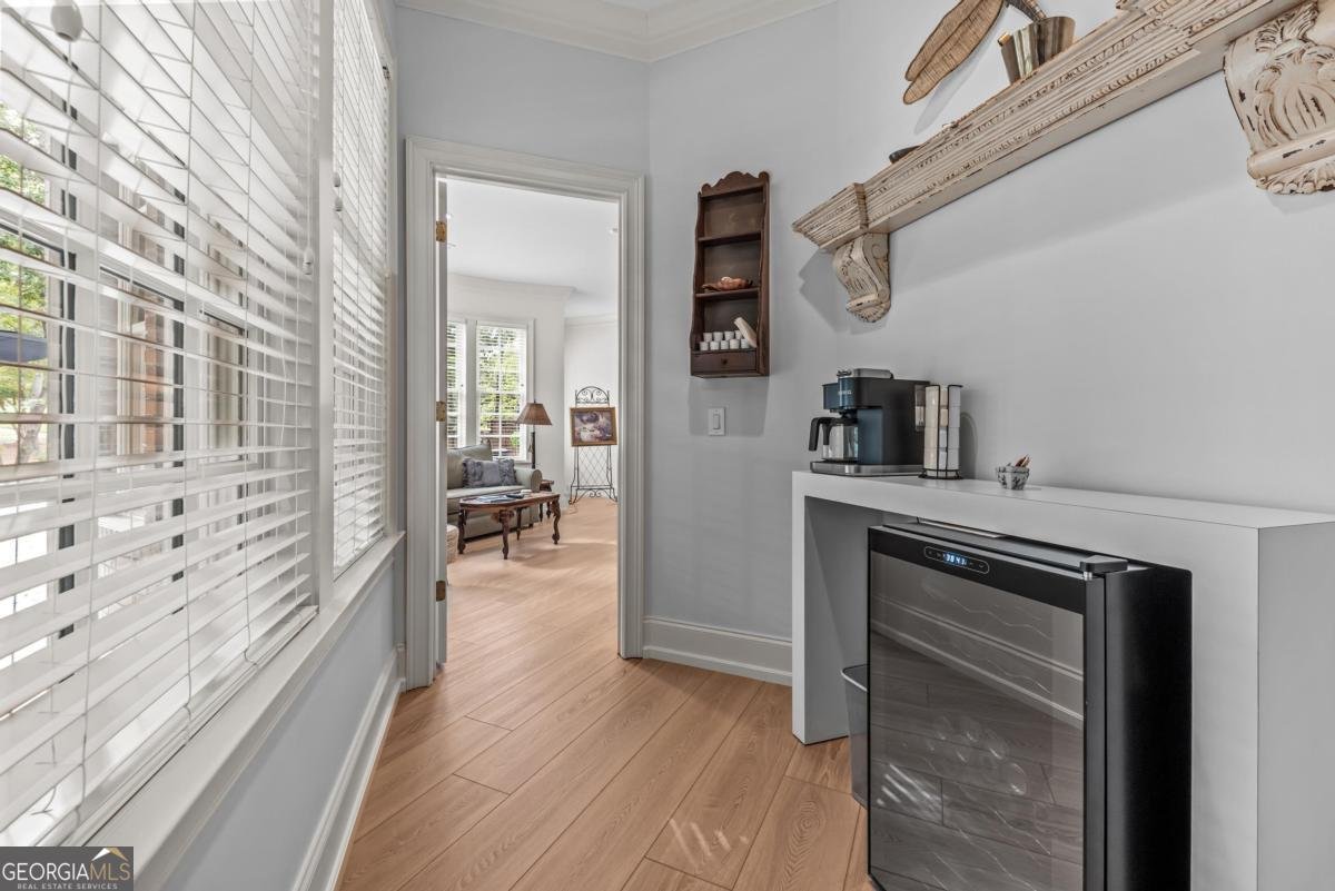 1090 Henrys Hill Greensboro - 36